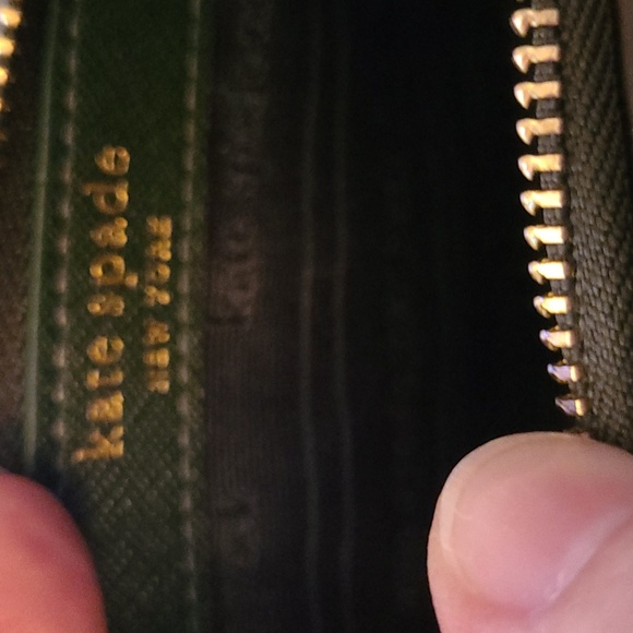 Kate Spade Mini Wallet - Picture 6 of 9